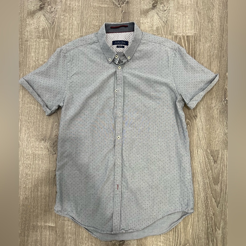 Zara men, casual button down shirt in Gary